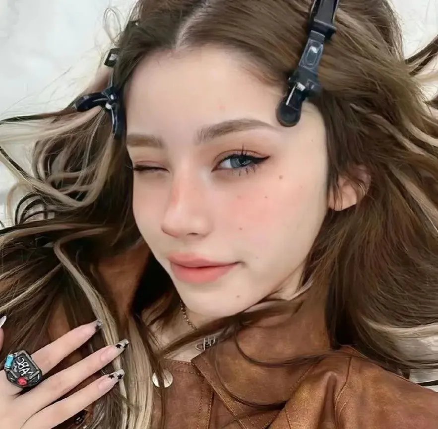爱摸你爱摸我